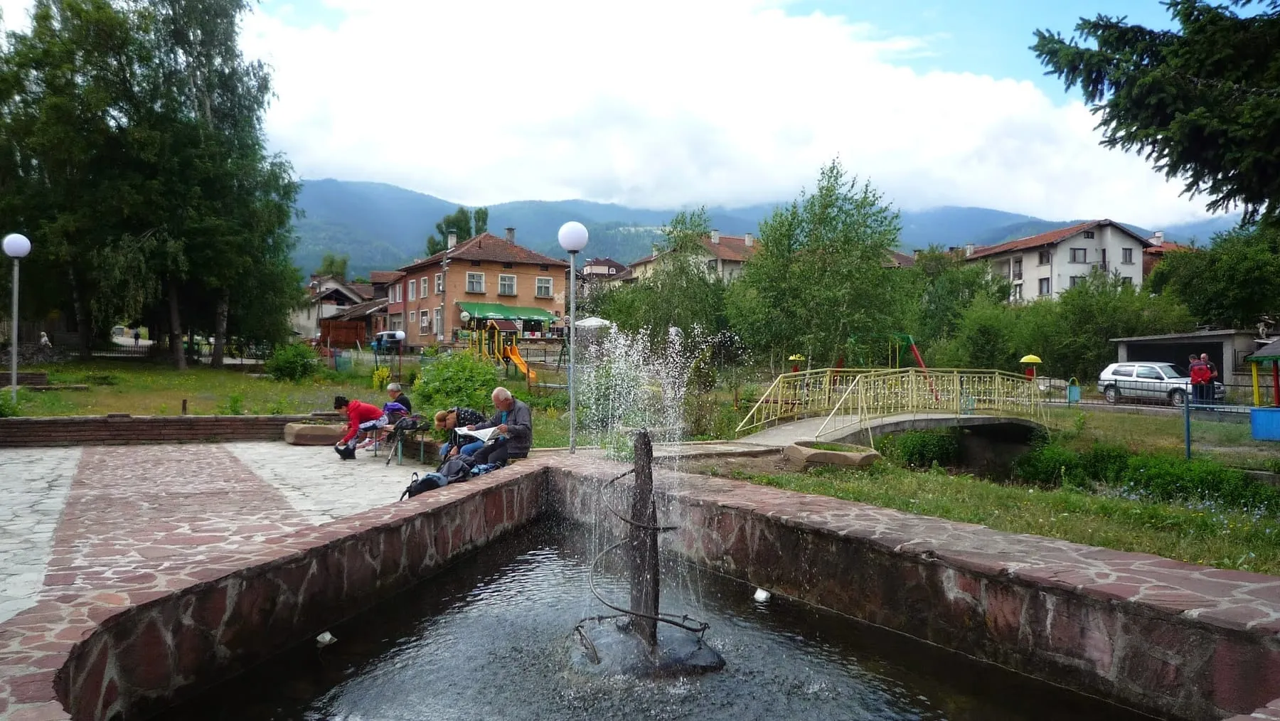 The square in the village of Govedartsi
